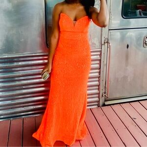 Selling homecoming dress. Worn once for a few hours